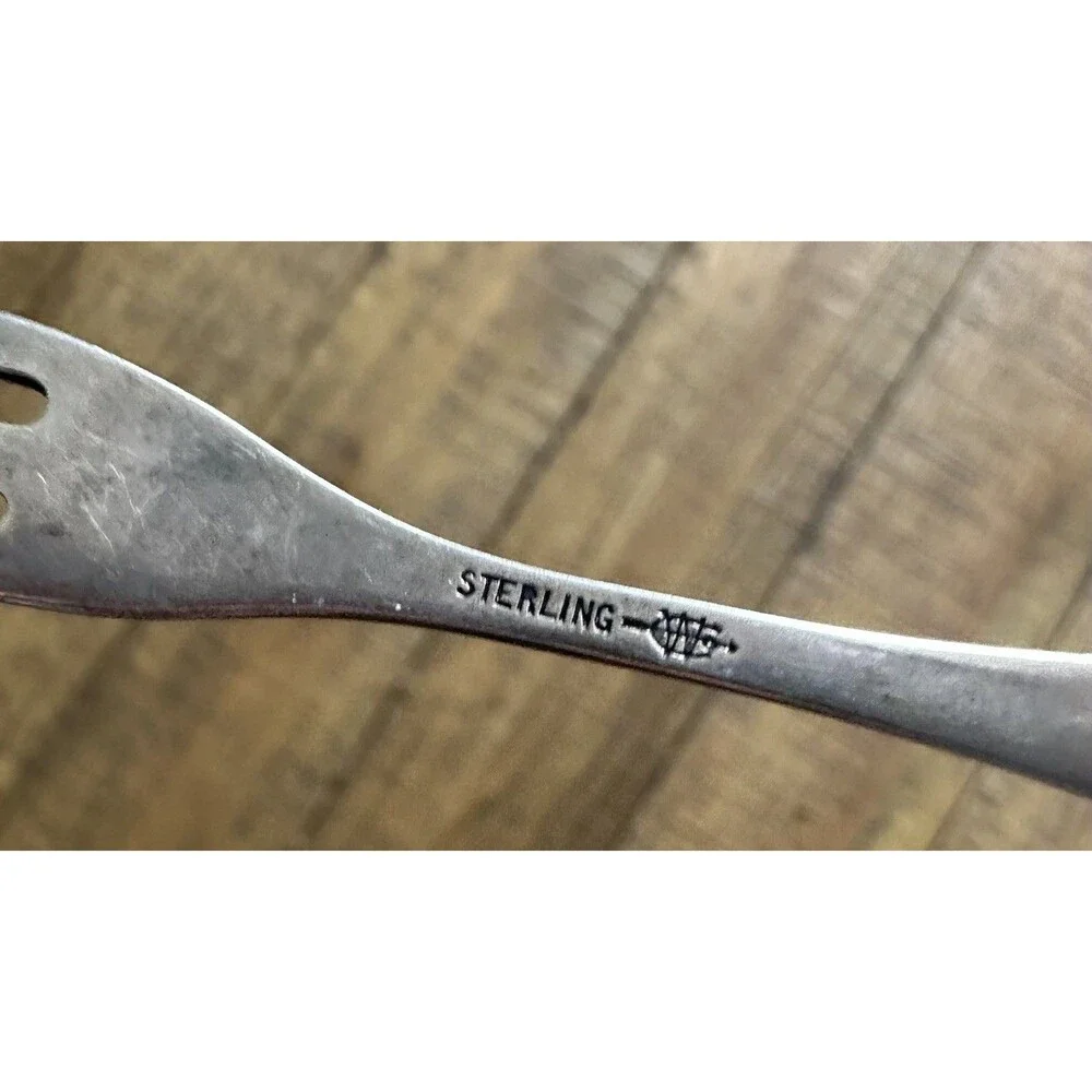 Webster & Co Sterling Silver Art Nouveau Cocktail Lemon Pickle Fork 4 7/8